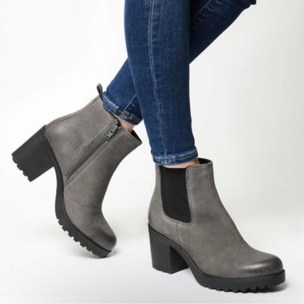 Vagabond Whimsy Goth Punk Boho Chelsea Boots Block Rubber Heeled Gray Size 39